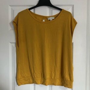 Plus Size Slouch Tee w/ slit down back
